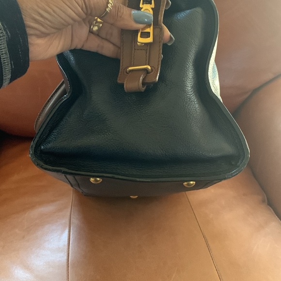 Yves Saint Laurent Tri-Color Leather Cabas Chyc Bag - Picture 6 of 14